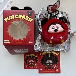 ❤️Miniso Mickey Fun Crash❤️
😴Sleepy Mickey😴